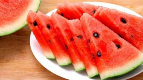 奥克兰网红吃瓜视频,揭秘当地美食与趣事